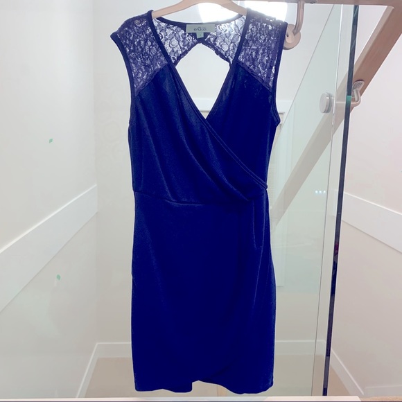 WORN ONCE Royal Blue Body Wrap Dress w/ pockets - Picture 1 of 7